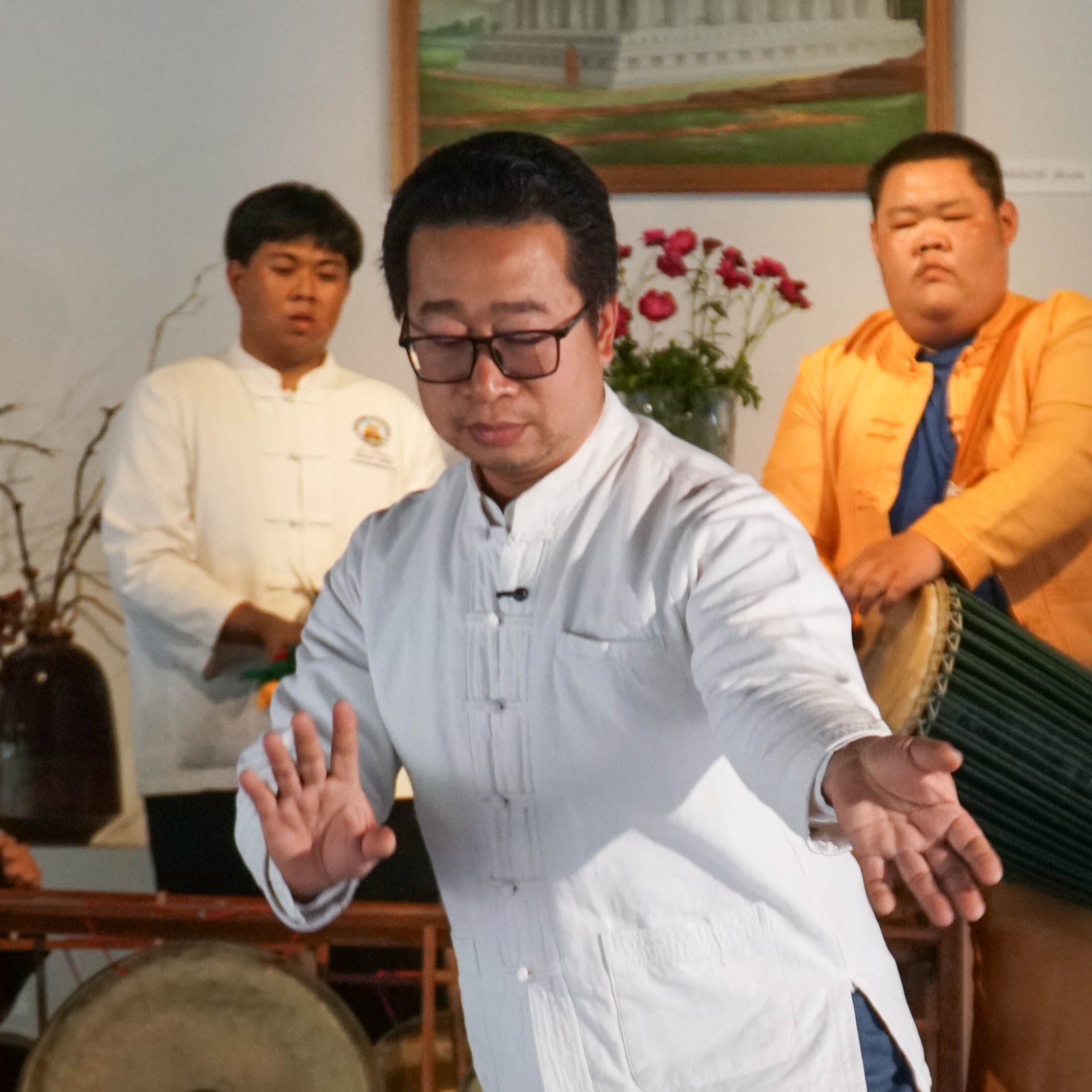 รศ.ดร.ณัฐวุฒิ ดอนลาว