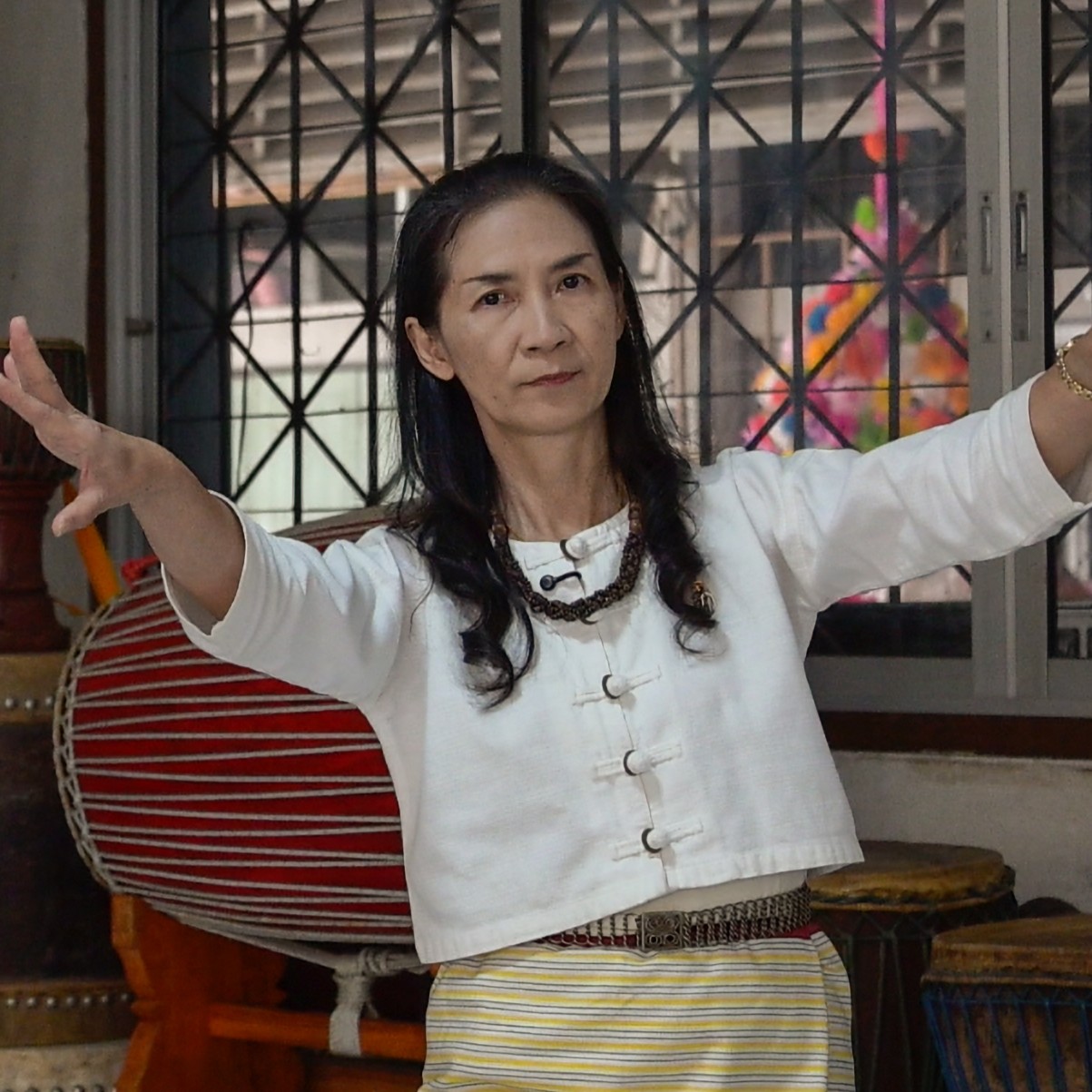 ครูพรศิลป์ มโนเพ็ญ