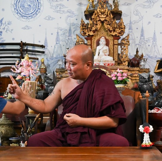พระอาจารย์พันแสน ธรรมชัย อคฺคธมฺโม